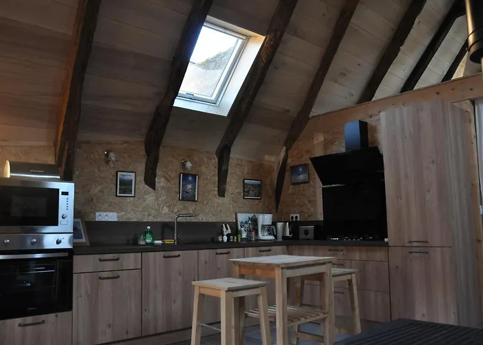 Le Couderc De Coubisou, Grange Renovee Coubisou